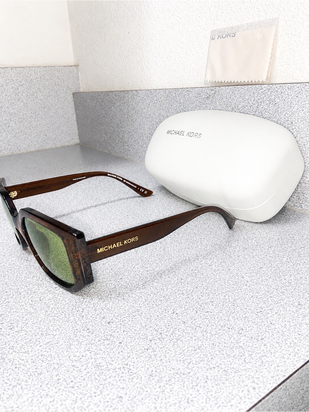 Michael Kors MK2239U Denali 4028/2 1N Tortoise Rectangular Sunglasses 52-20-145 - Picture 3 of 11